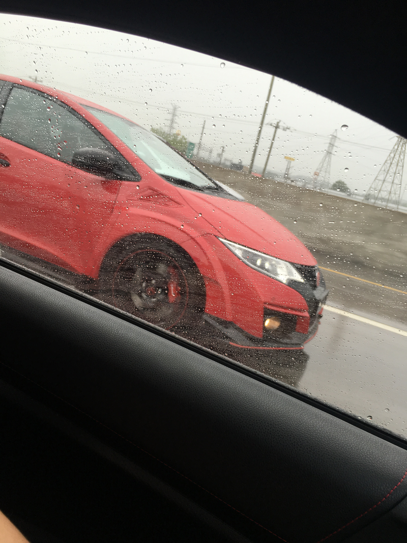 Illustration for article titled Saw a Civic Type R today